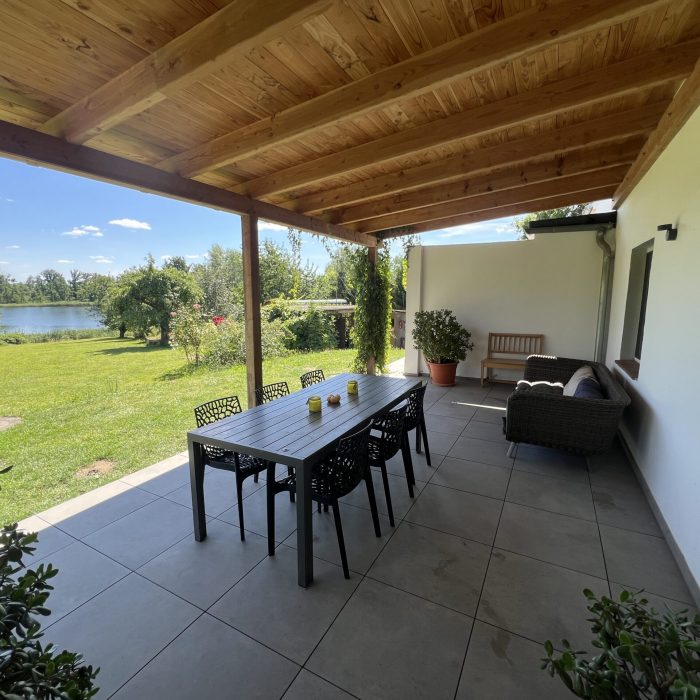 wunderschöne, große Terrasse am Haus